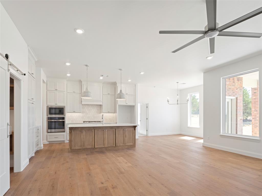 9216 Sw 92nd Street Property Photo 6