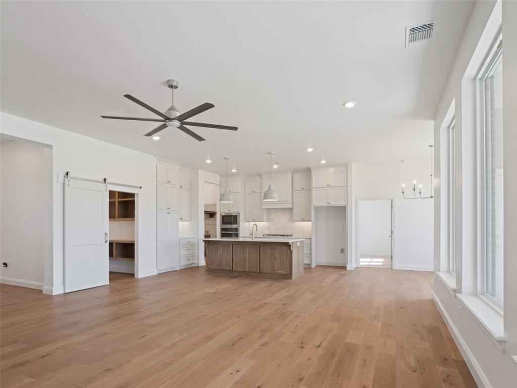 9216 Sw 92nd Street Property Photo 7