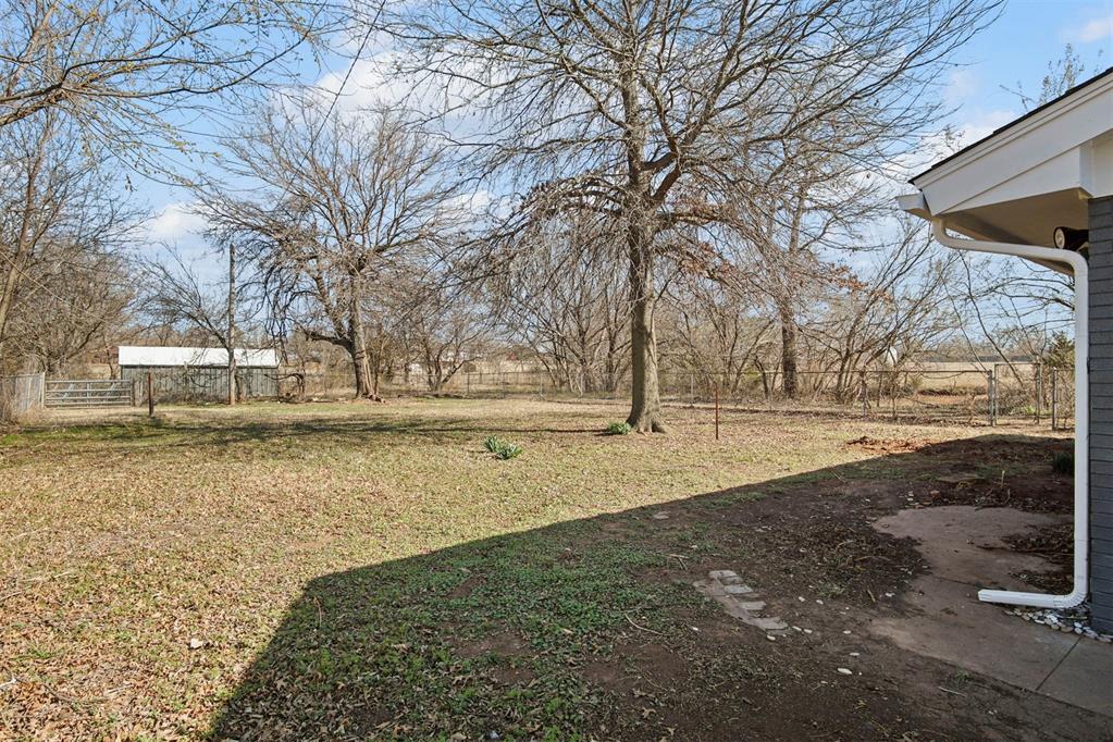 5825 N Blue Lake Drive Property Photo 33