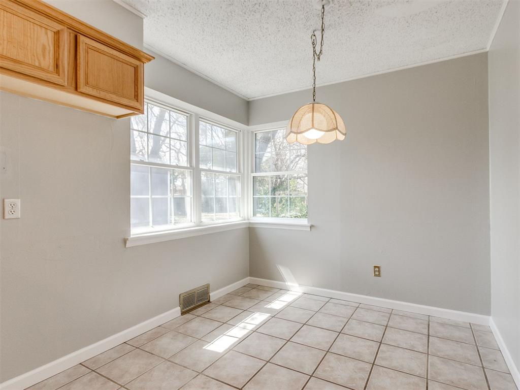 3052 Nw 68th Street Property Photo 16