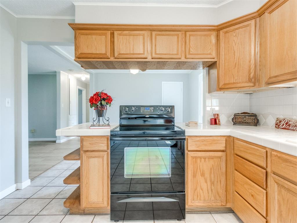 3052 Nw 68th Street Property Photo 18
