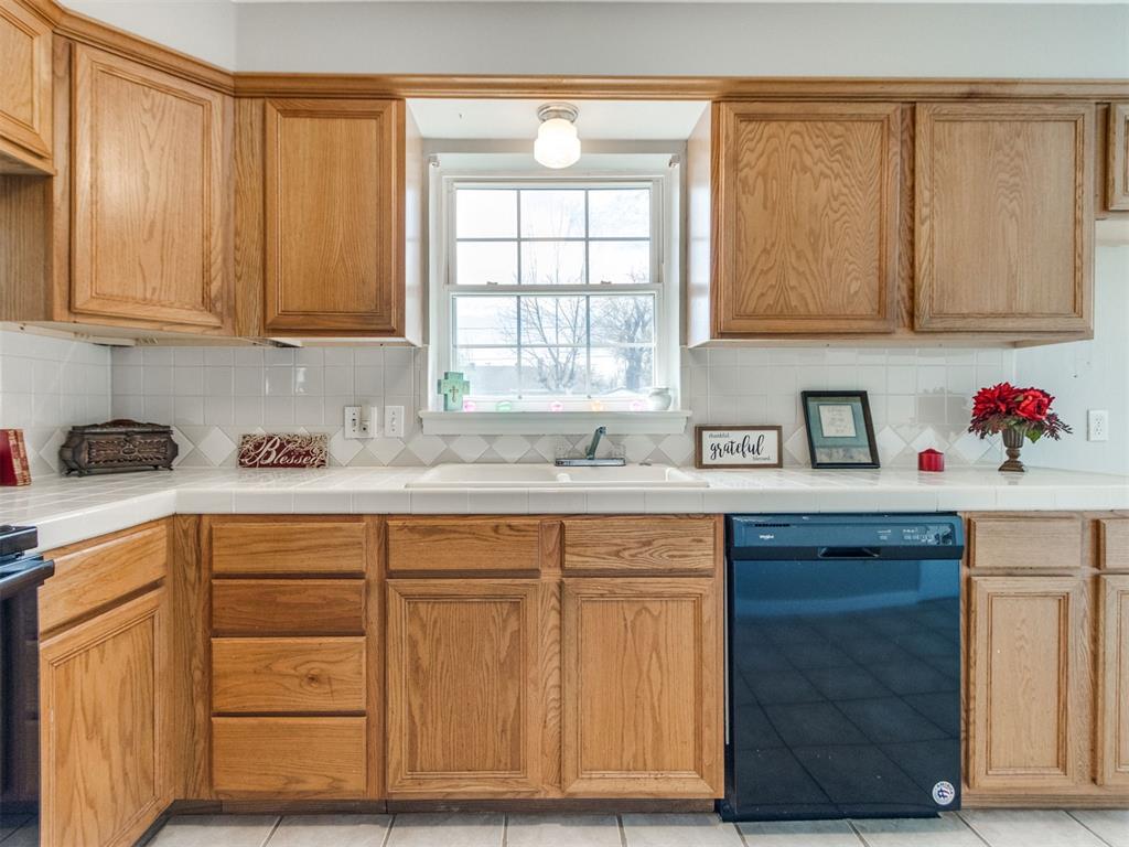 3052 Nw 68th Street Property Photo 19