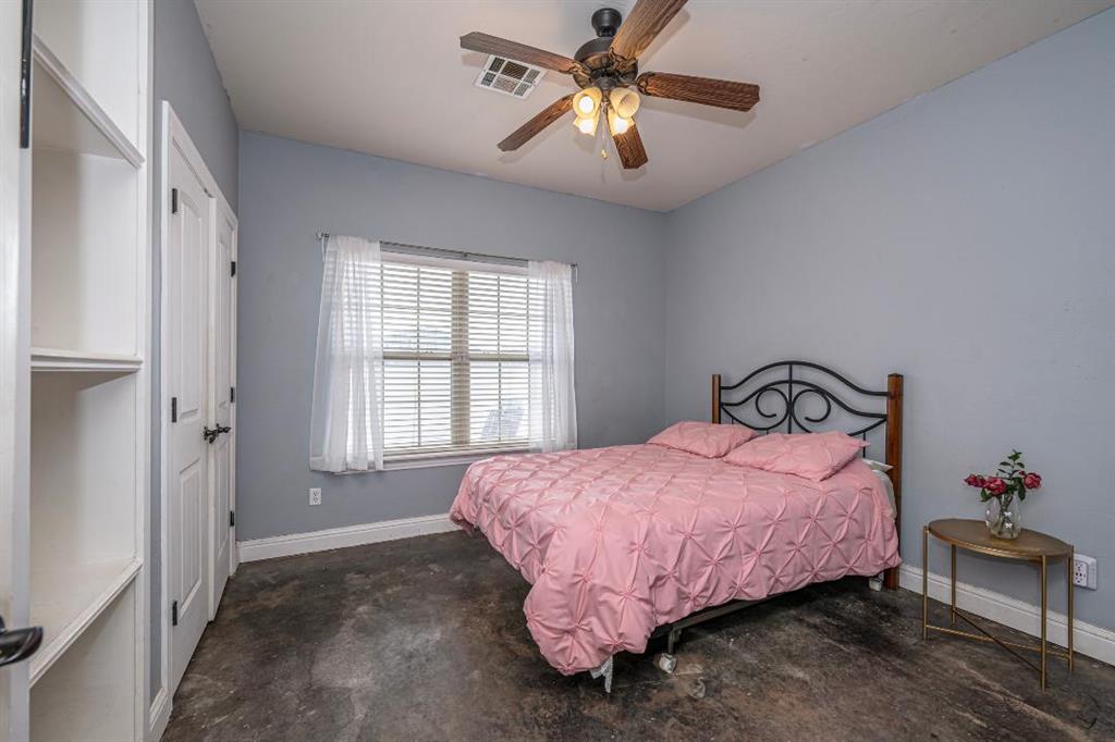 3353 Mcdaniel Property Photo 26