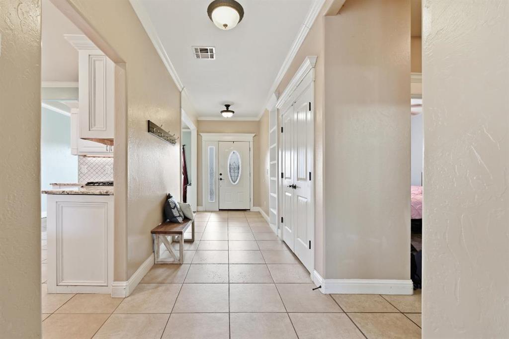 3353 Mcdaniel Property Photo 28