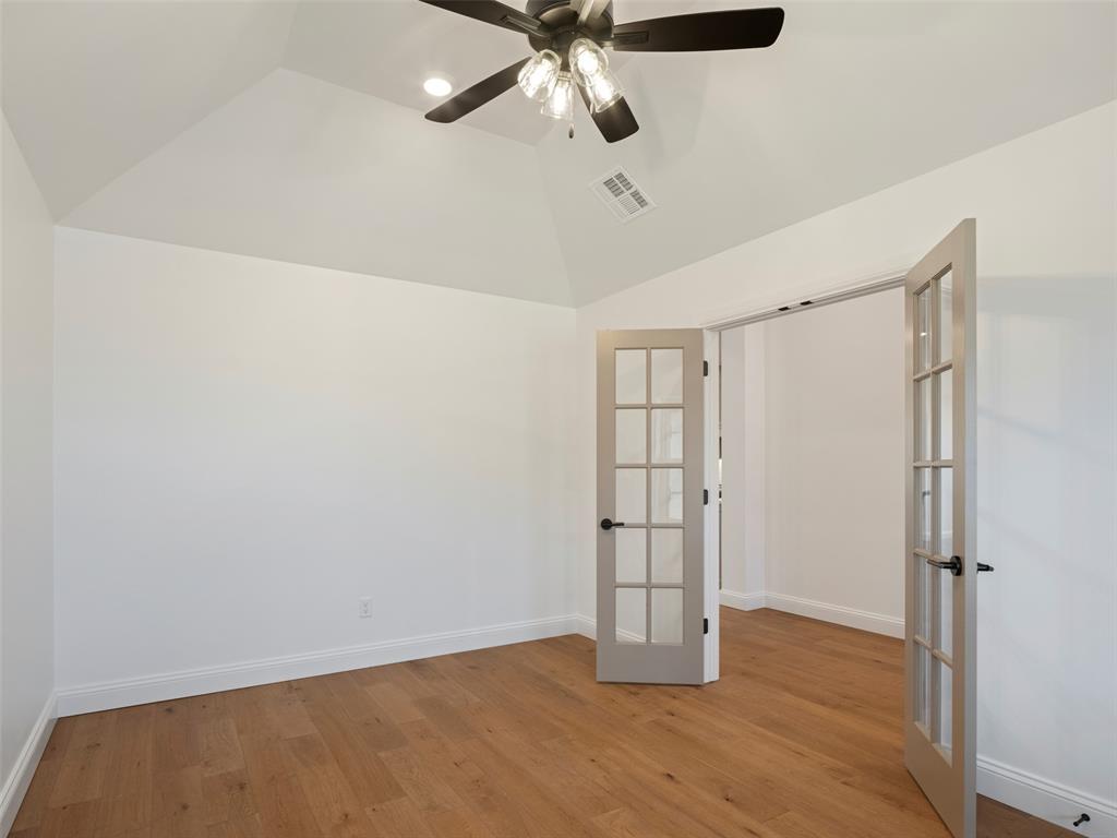 16309 Blackberry Farm Road Property Photo 5