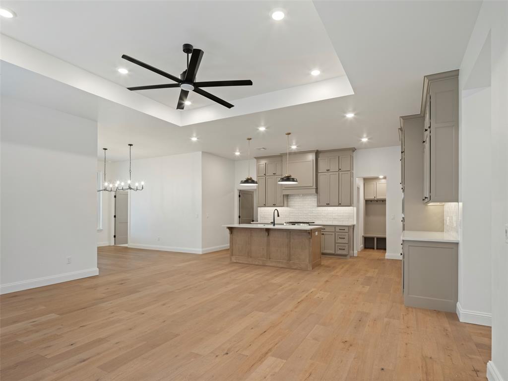 16309 Blackberry Farm Road Property Photo 7