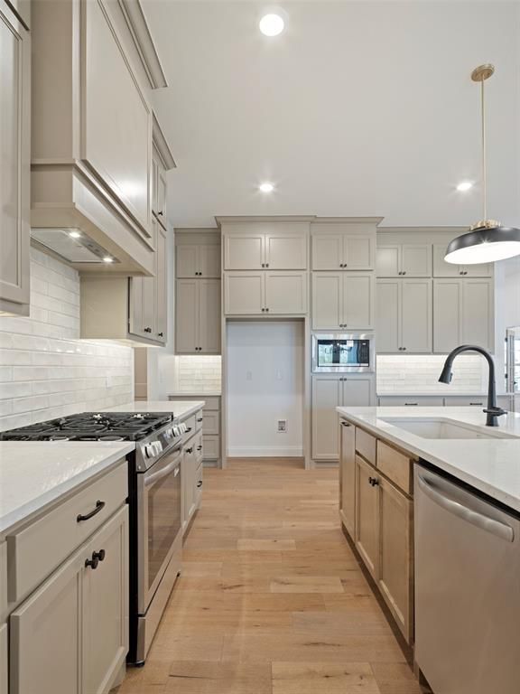 16309 Blackberry Farm Road Property Photo 16