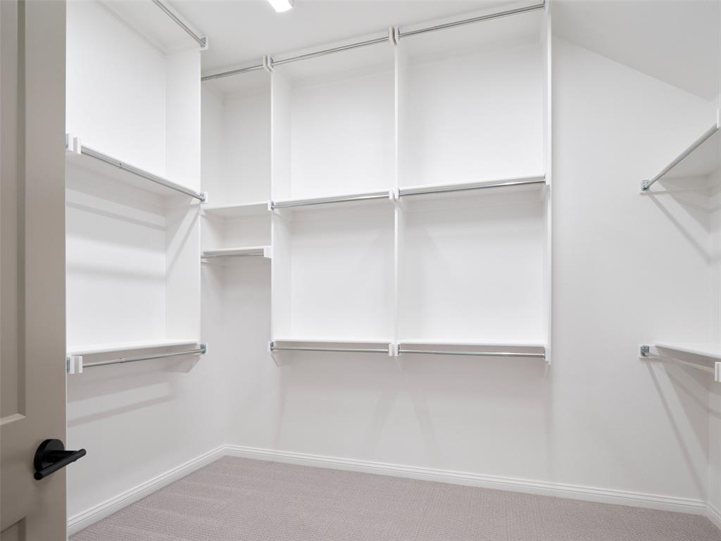 16309 Blackberry Farm Road Property Photo 24