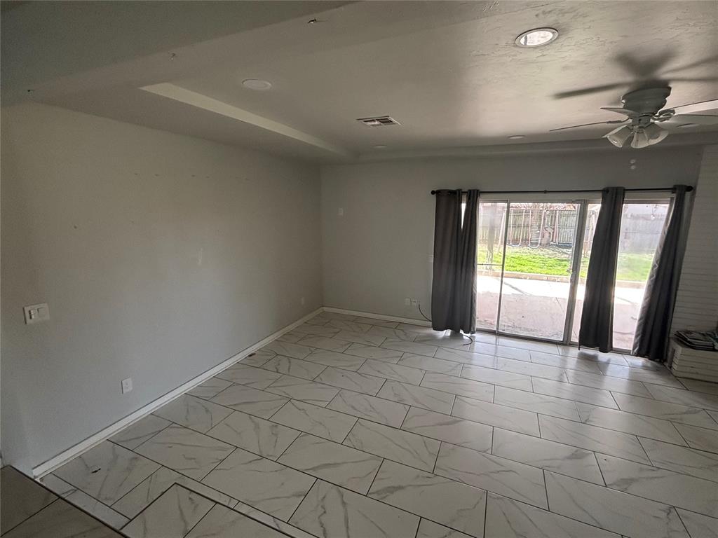 28 Sw 65 Street Property Photo 3