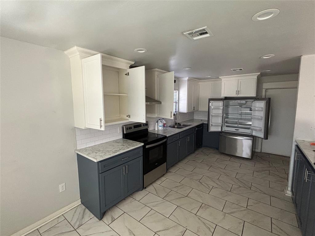 28 Sw 65 Street Property Photo 6