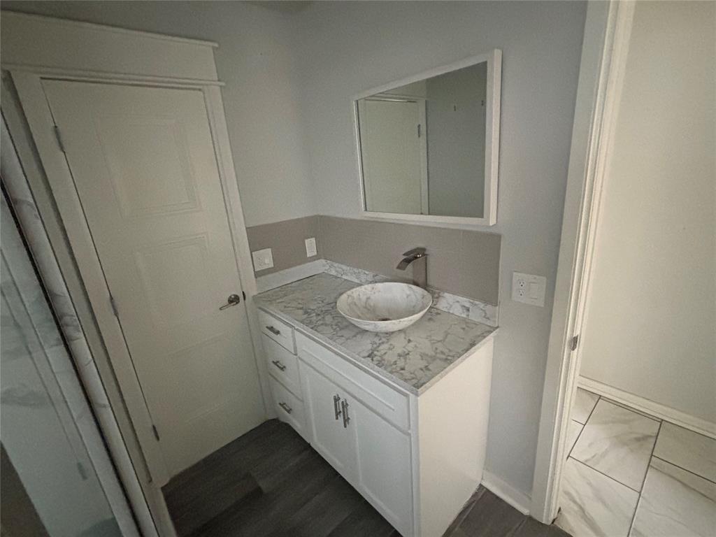 28 Sw 65 Street Property Photo 9