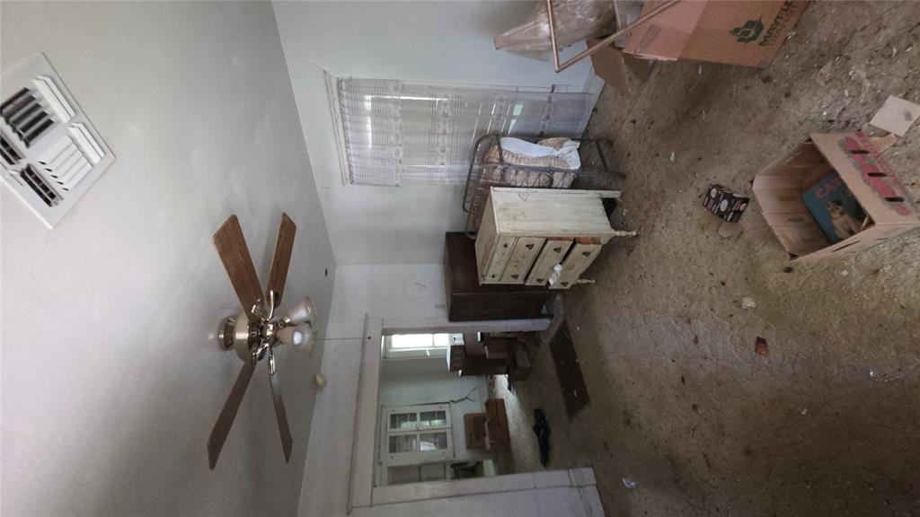 912 Sw 5th Street Property Photo 12