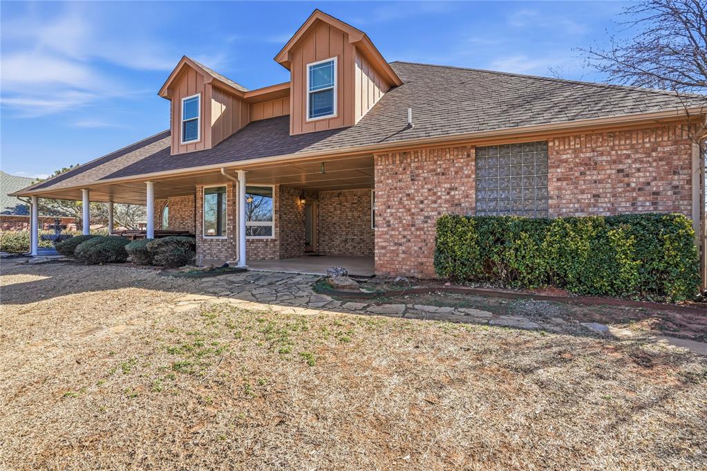 3304 Pondridge Road Property Photo 7