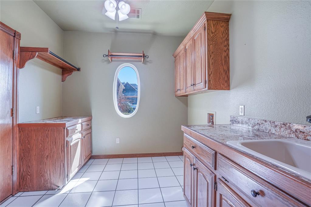 3304 Pondridge Road Property Photo 46