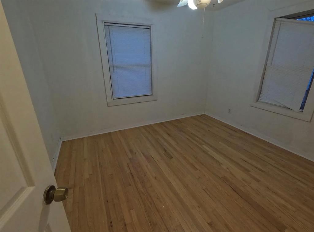 910 N Hightower Street Property Photo 6