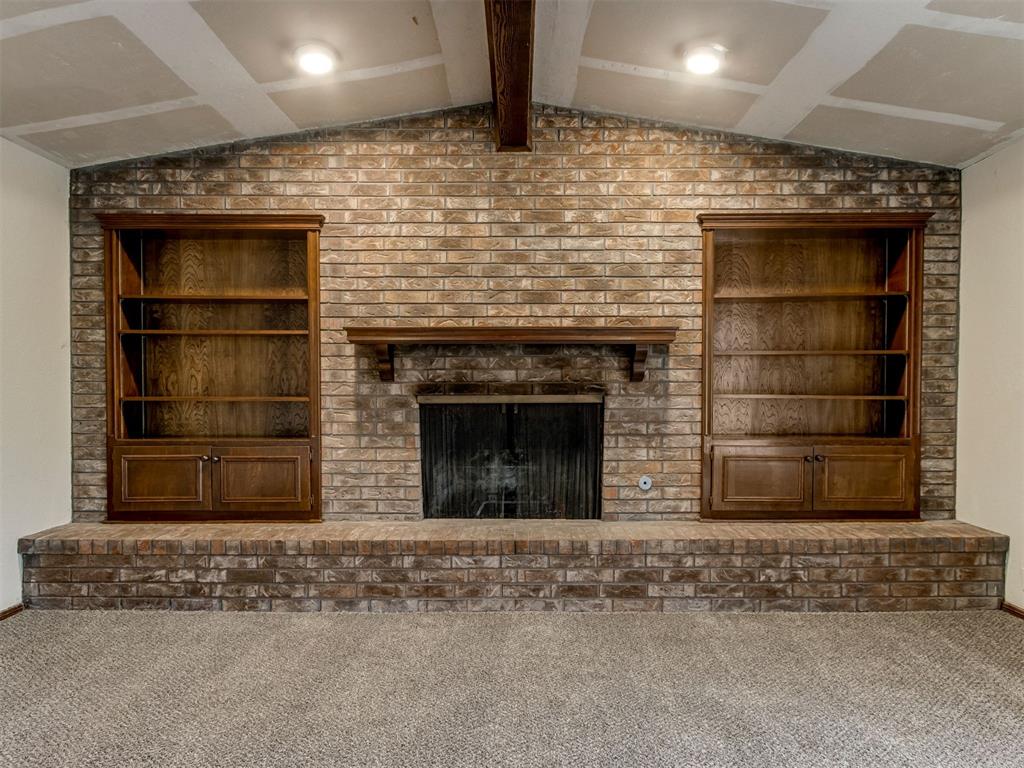 6212 Willowridge Drive Property Photo 4