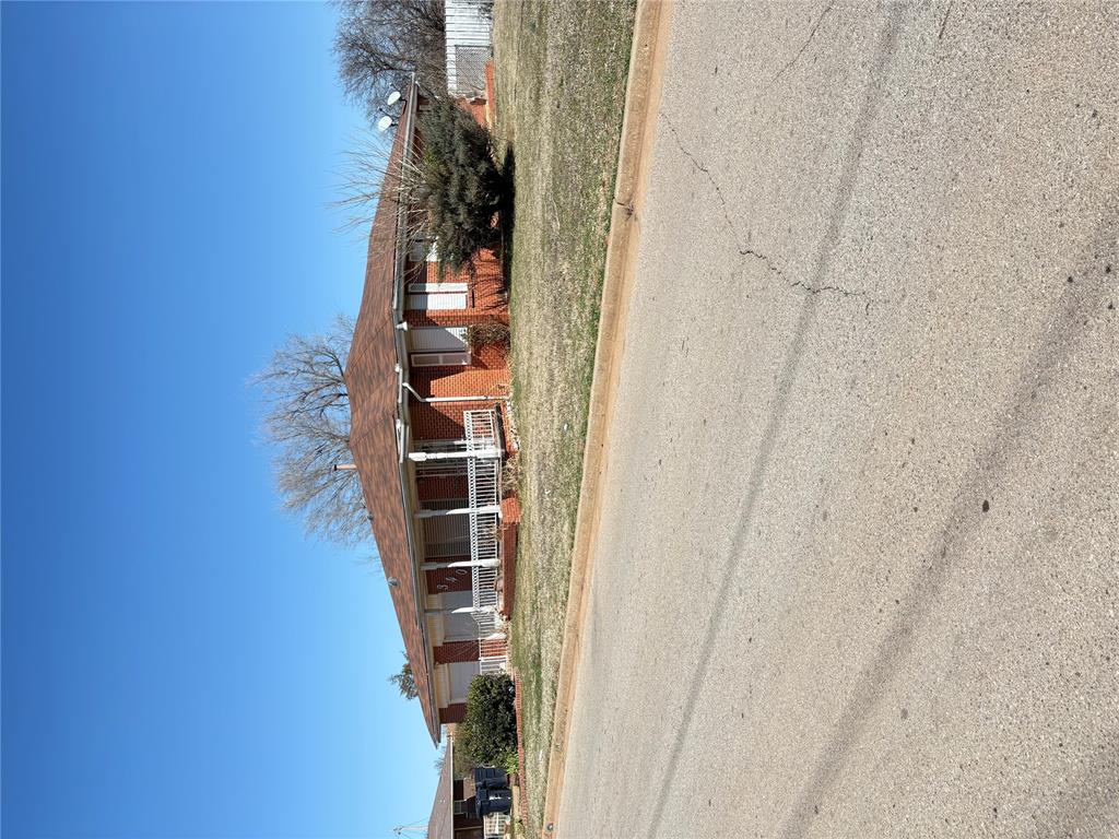 3408 N Phillips Avenue Property Photo 8