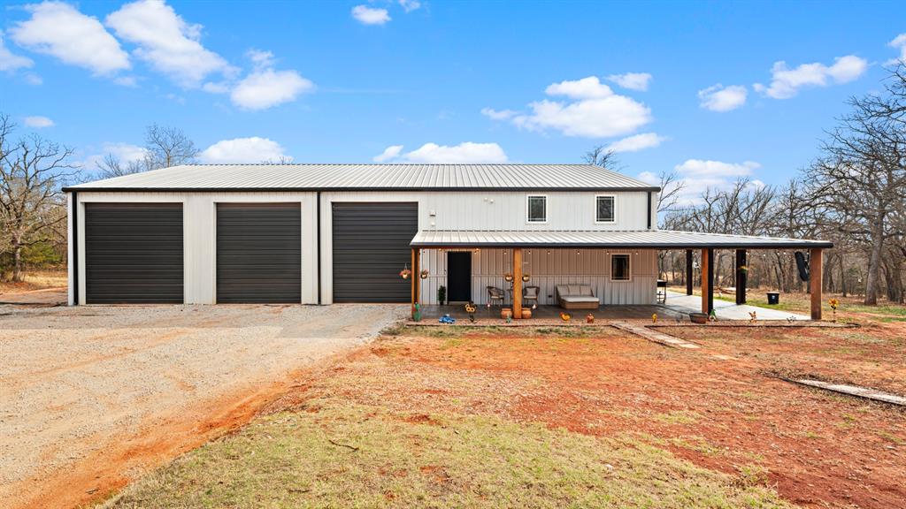 14101 Iron Road Property Photo 2