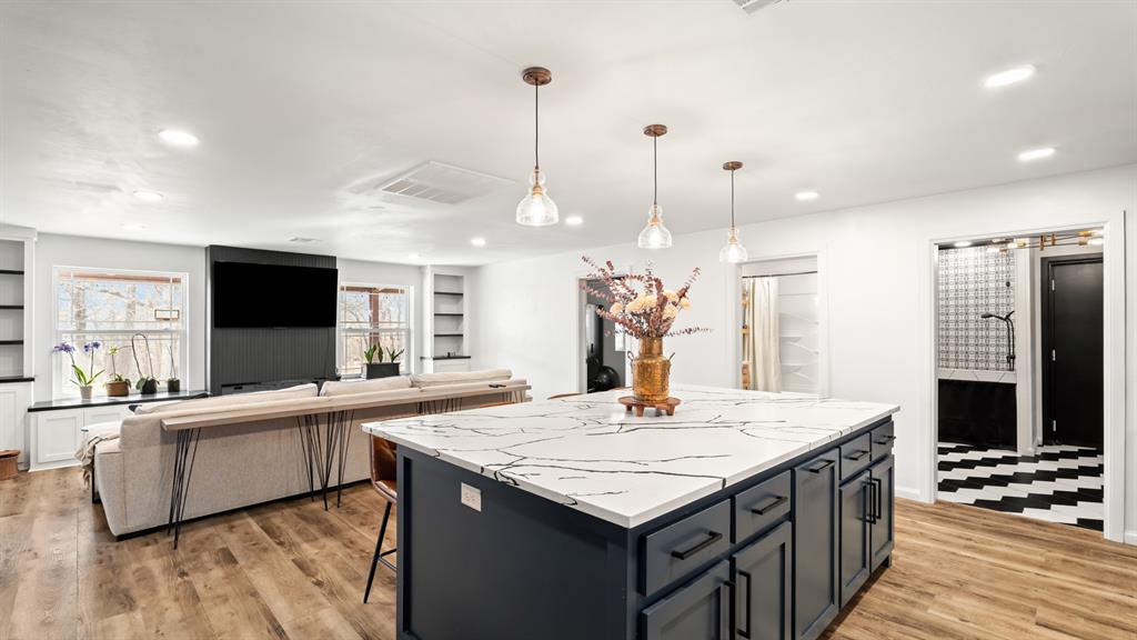 14101 Iron Road Property Photo 8