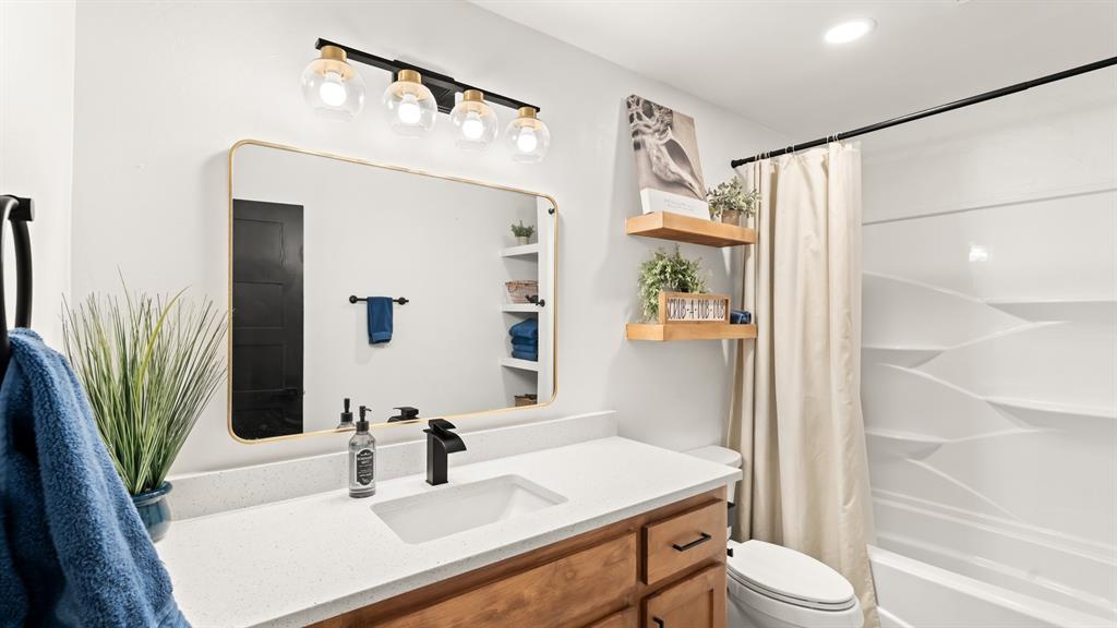 14101 Iron Road Property Photo 16
