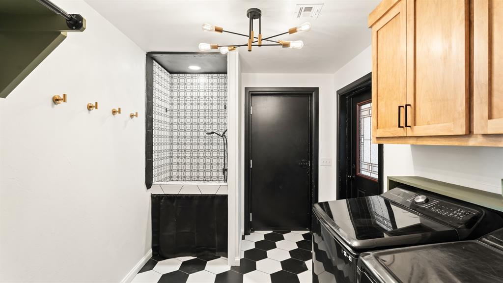 14101 Iron Road Property Photo 17