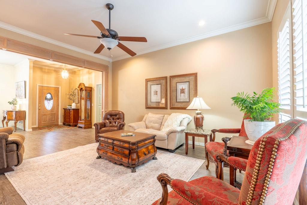 9 Castle Creek Place Property Photo 8