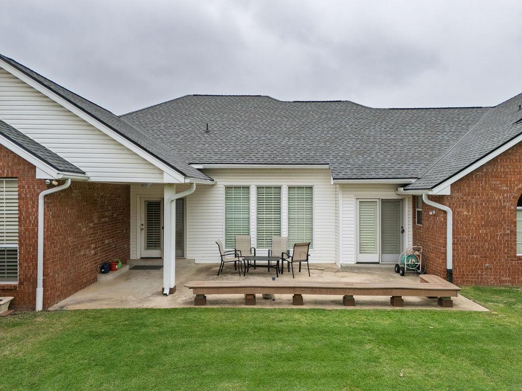 9 Castle Creek Place Property Photo 43