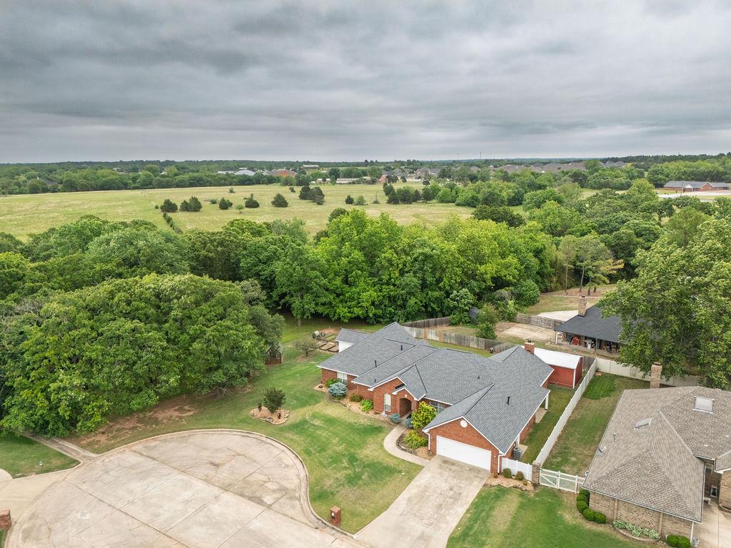 9 Castle Creek Place Property Photo 44