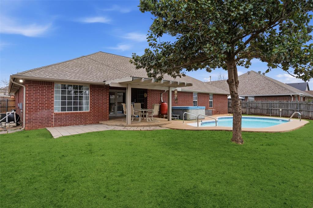 1205 Alexanders Trail