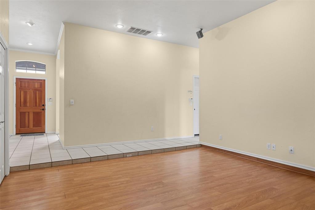1205 Alexanders Trail Property Photo 9