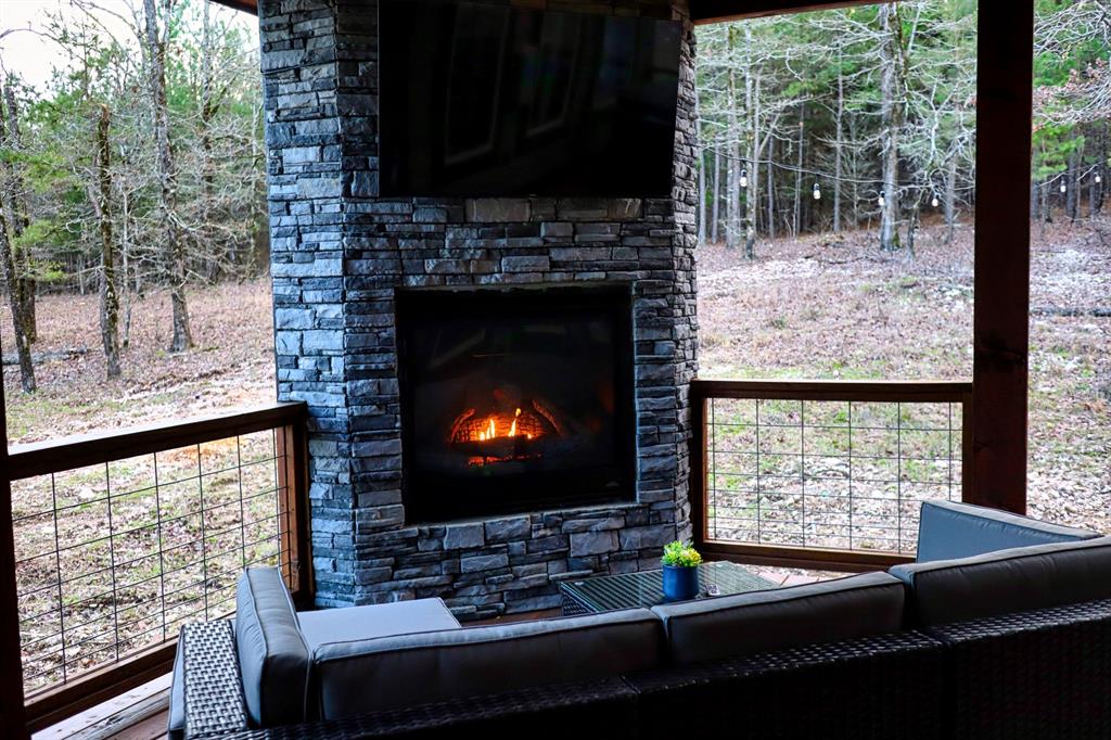 745 Hickory Post Road Property Photo 33