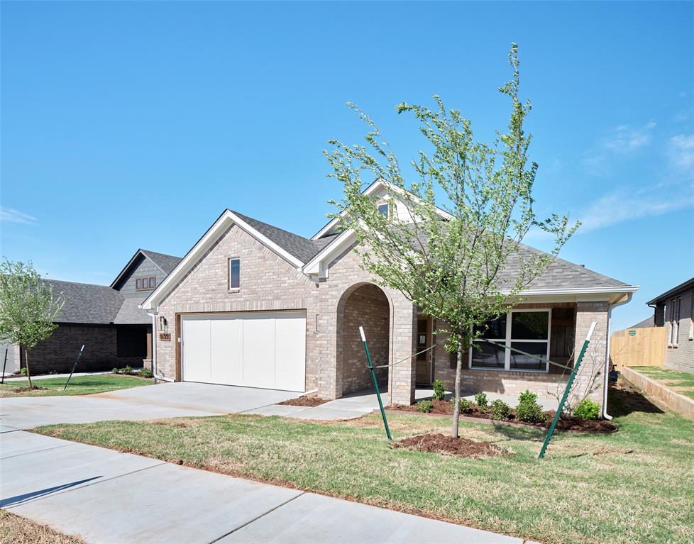 16301 Dakota Drive Property Photo 3