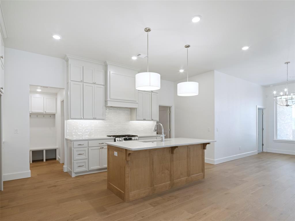 16301 Dakota Drive Property Photo 12