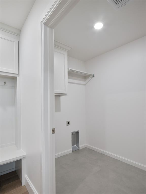 16301 Dakota Drive Property Photo 18