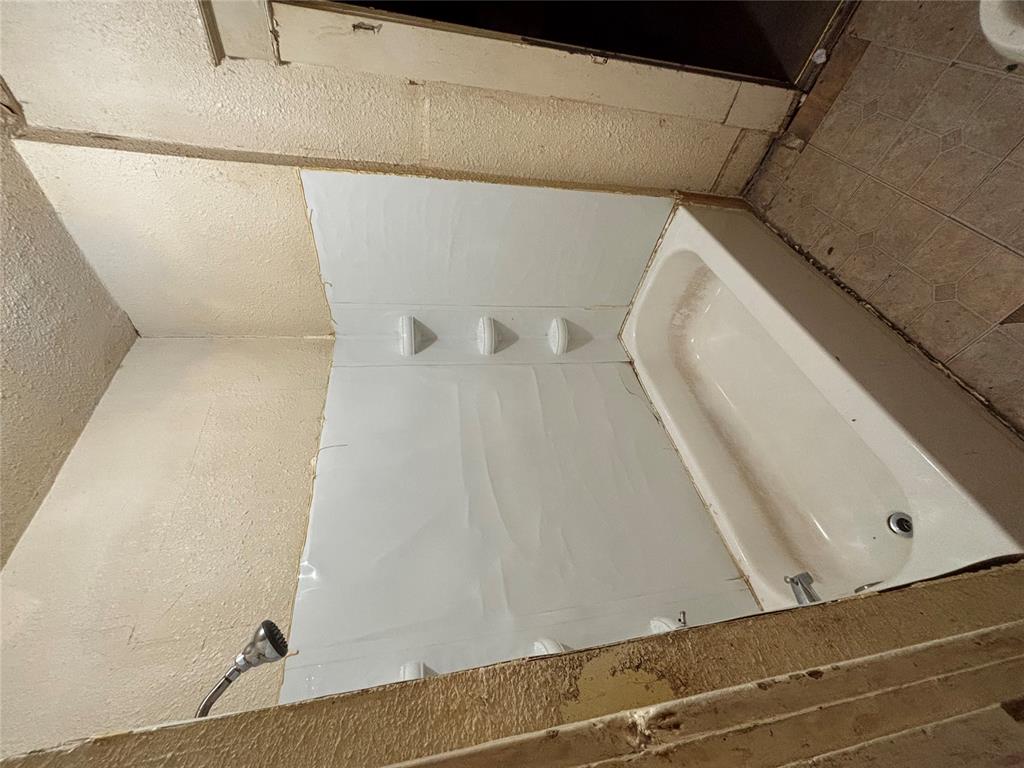 521 E Vilas Avenue Property Photo 9