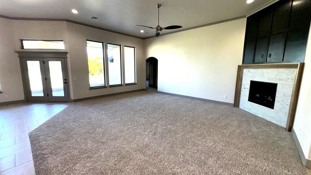 8109 Nw 146th Street Property Photo 9