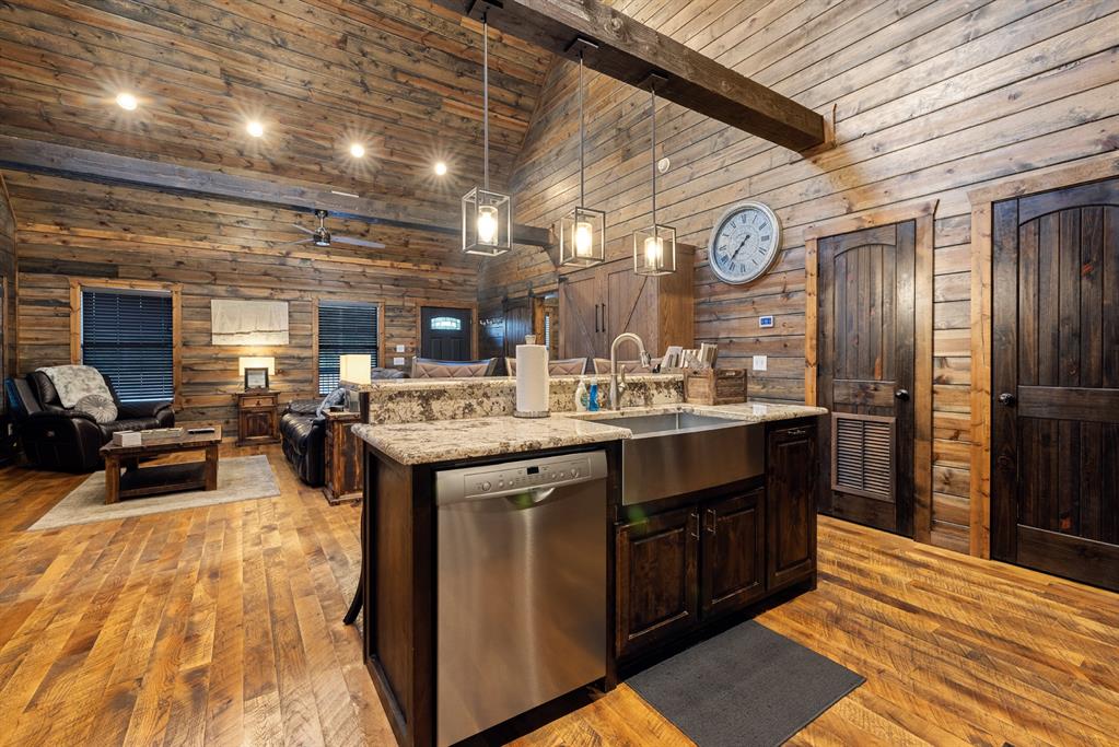 31 Rough Cut Circle Property Photo 17