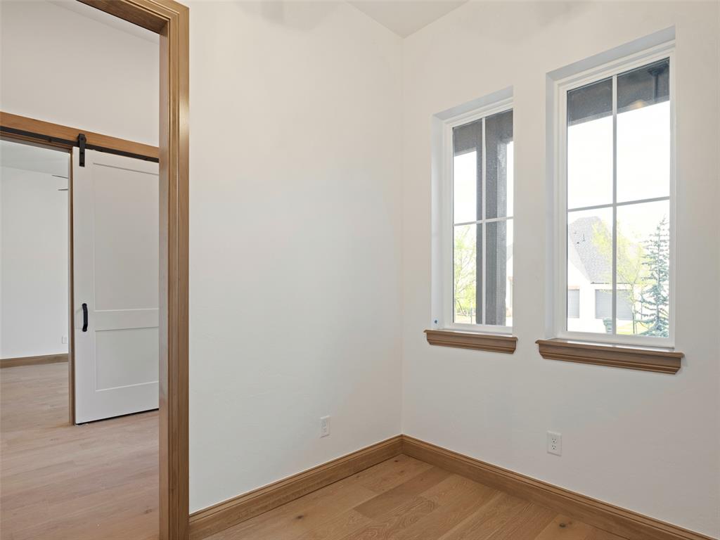 514 Basin Way Property Photo 12
