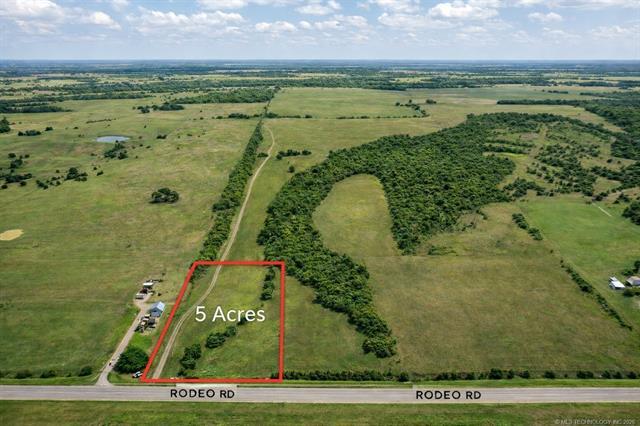 2 Rodeo Road Property Photo 1