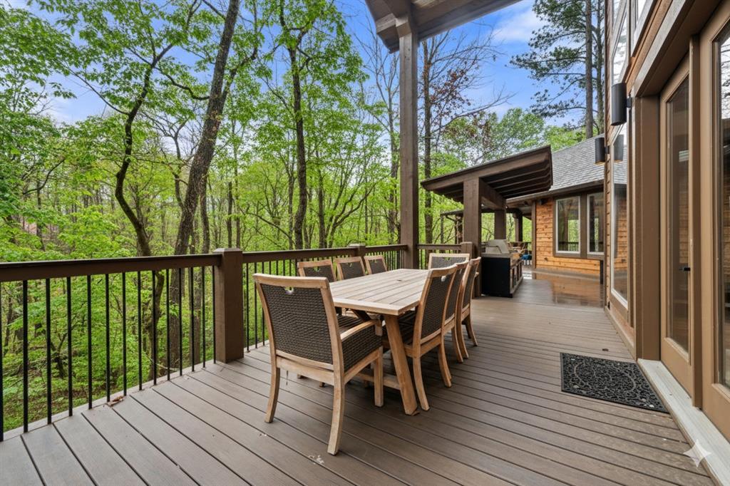 258 Pinehurst Lane Property Photo 28