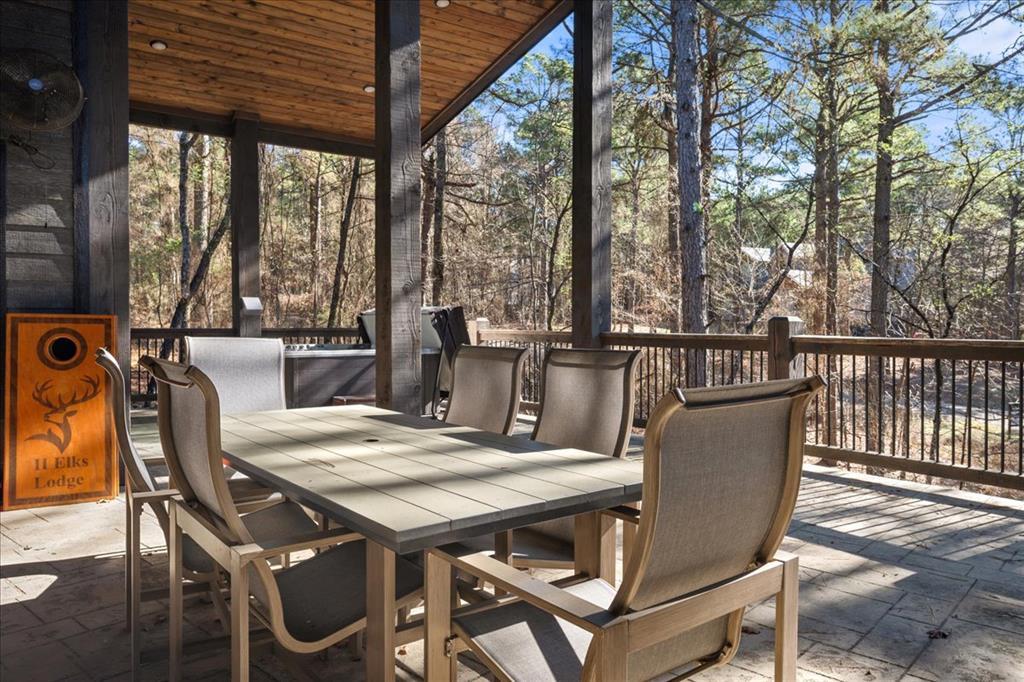 332 Cascading Creek Circle Property Photo 30