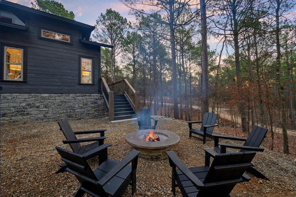 332 Cascading Creek Circle Property Photo 32