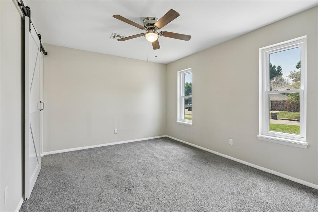 8209 Nw 28th Street Property Photo 9