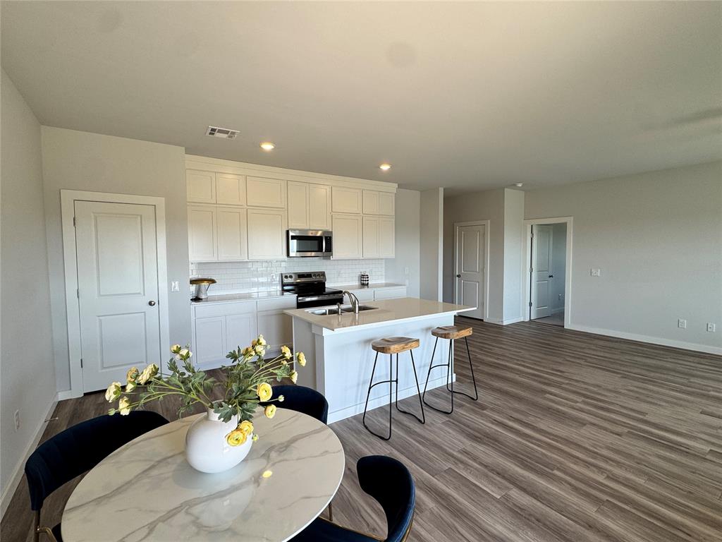 3530 Manning Farms Boulevard Property Photo 5