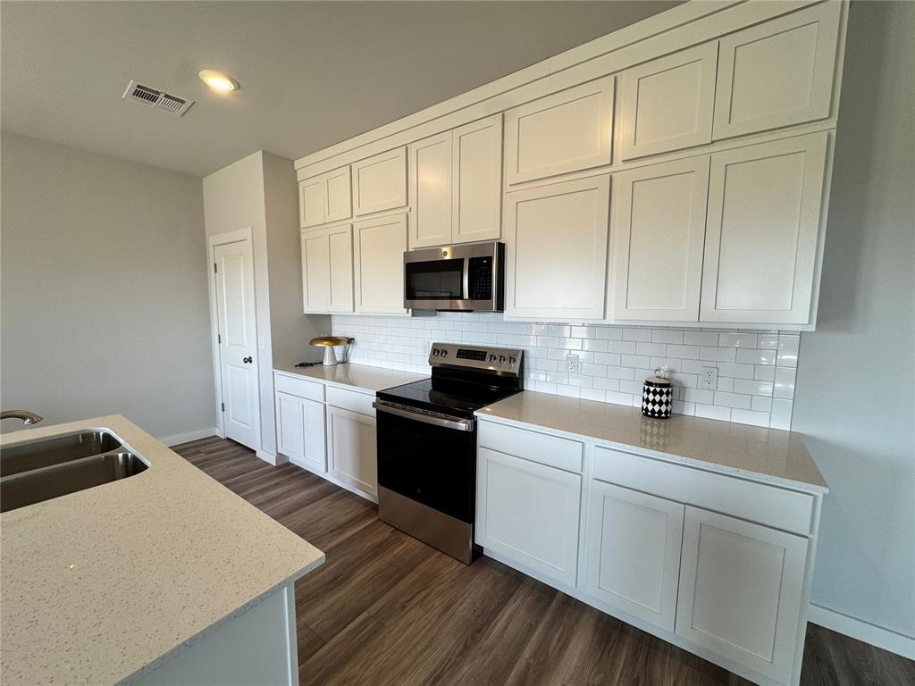 3530 Manning Farms Boulevard Property Photo 10