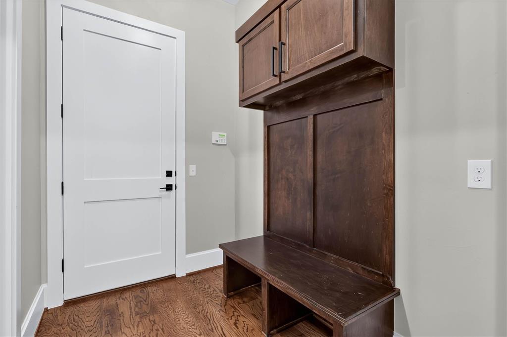 10033 Sw 27th Street Property Photo 28