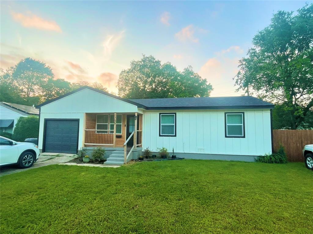 1705 N Tower Drive Property Photo 1