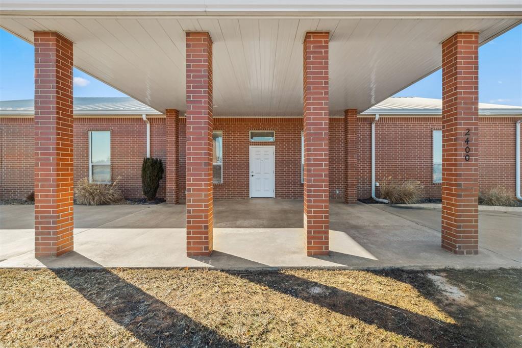 2402 S 29th Street Property Photo 1