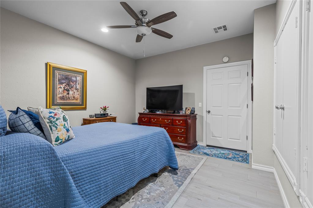 416 Fieldcrest Drive Property Photo 40