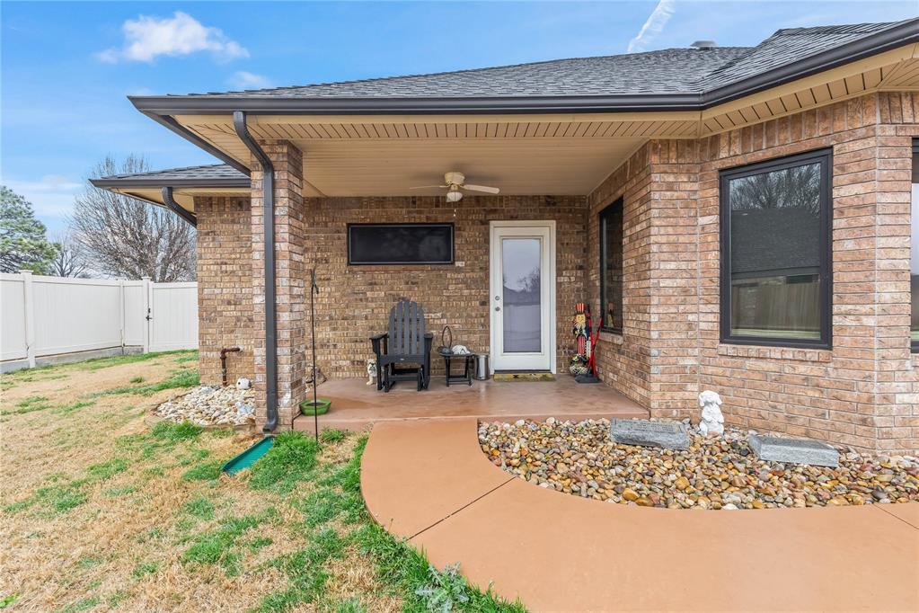 416 Fieldcrest Drive Property Photo 47
